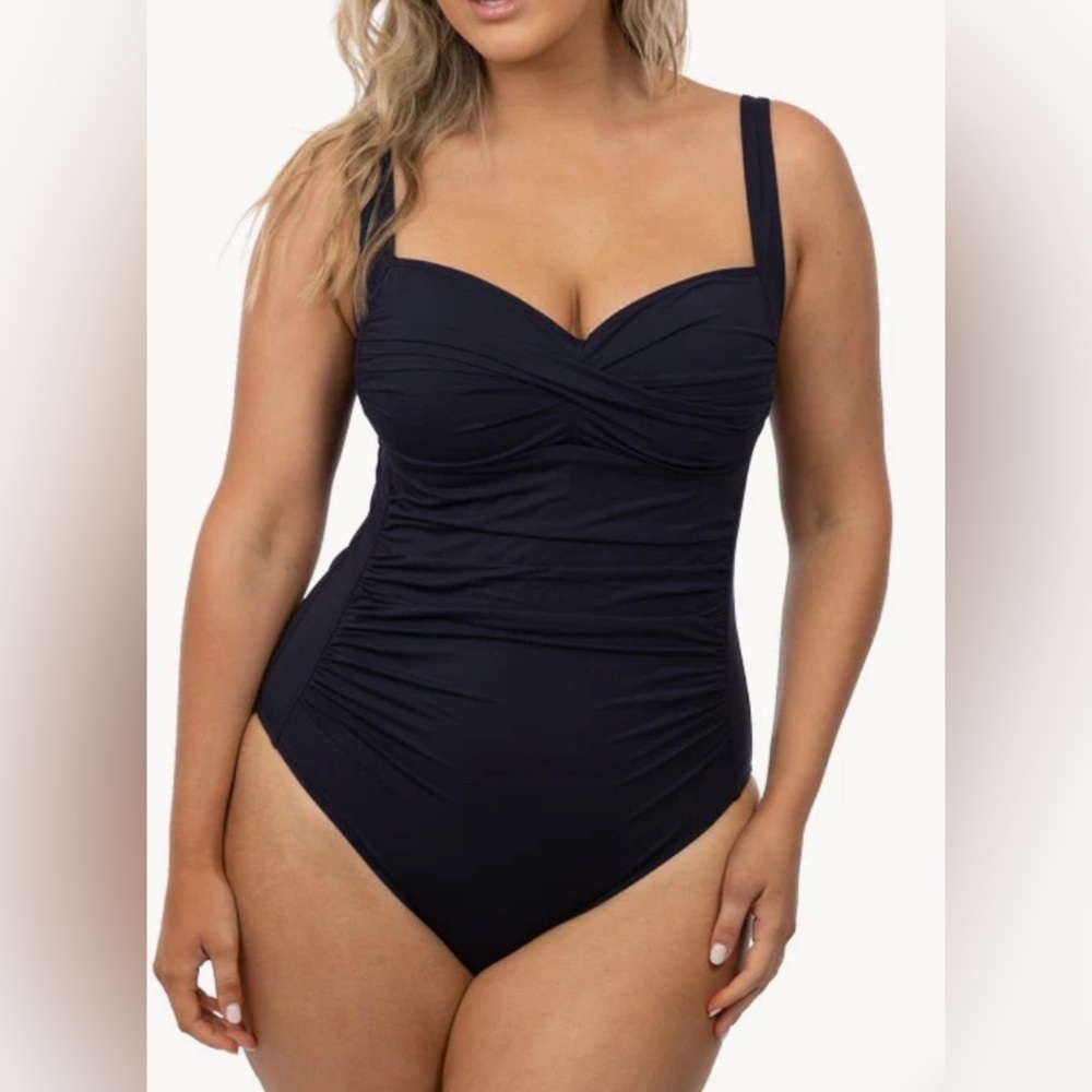 Sea Level Eco Essentials Twist Front Elegant Black One-Piece Swimsuit 12
